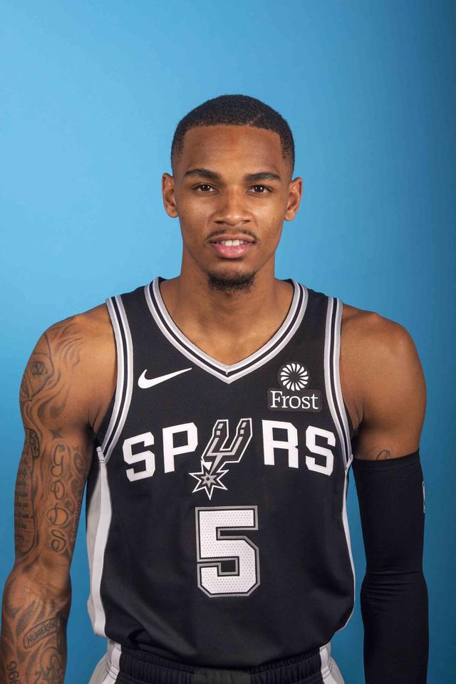 扮演着关键 扮演着关键