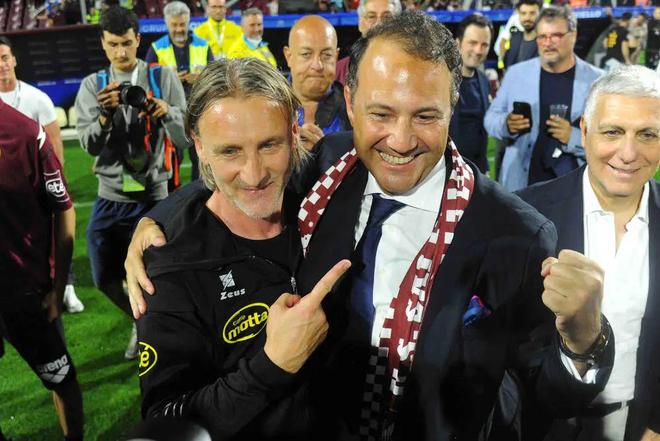 并且对组建 并且对组建